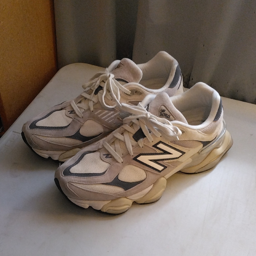 New Balance 9060 Size 12 Mens Moonrock Linen